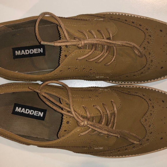 Mens Steve Madden 10.5 Tan Dress Shoes